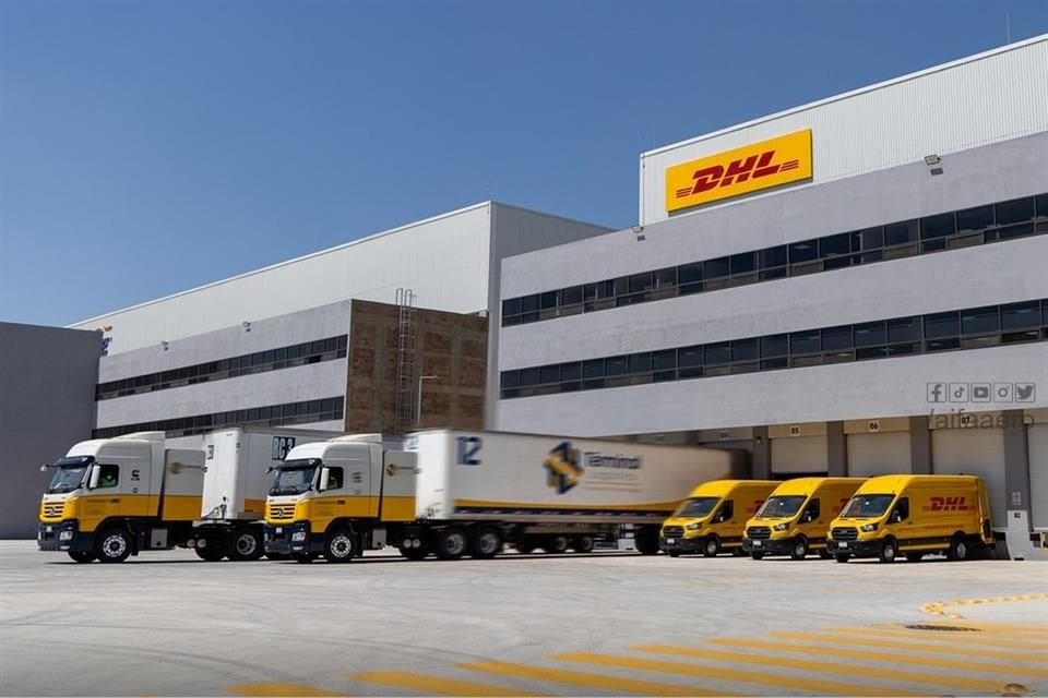 En el AICM la firma tenía mil 500 metros cuadrados, mientras que en el AIFA cuenta con 10 mil metros cuadrados