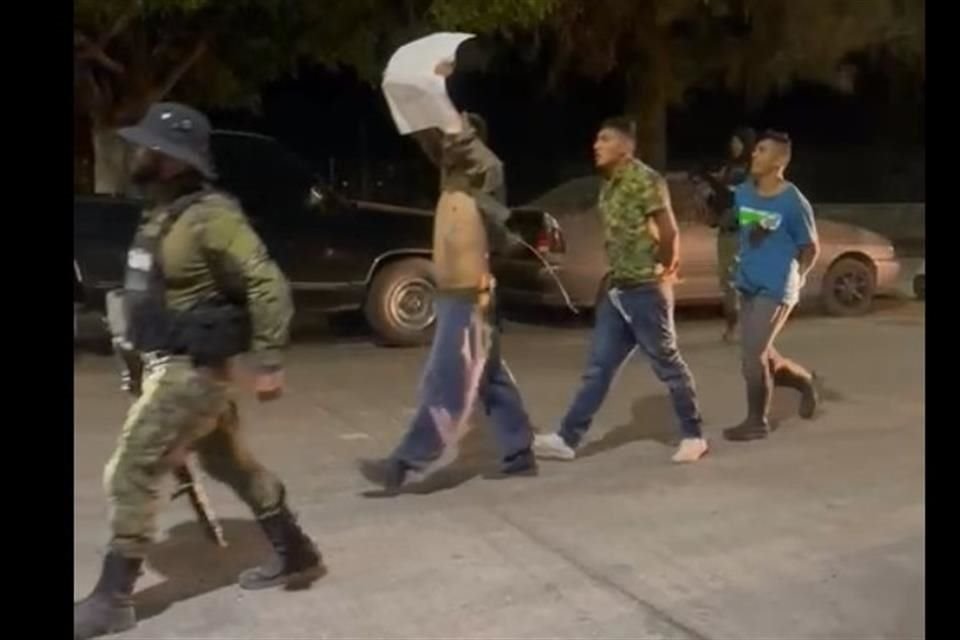 La Policía de Ocotlán negó haber recibido reportes sobre la 'caravana' donde el CJNG exhibió a presuntos delincuentes, el pasado lunes por la noche.