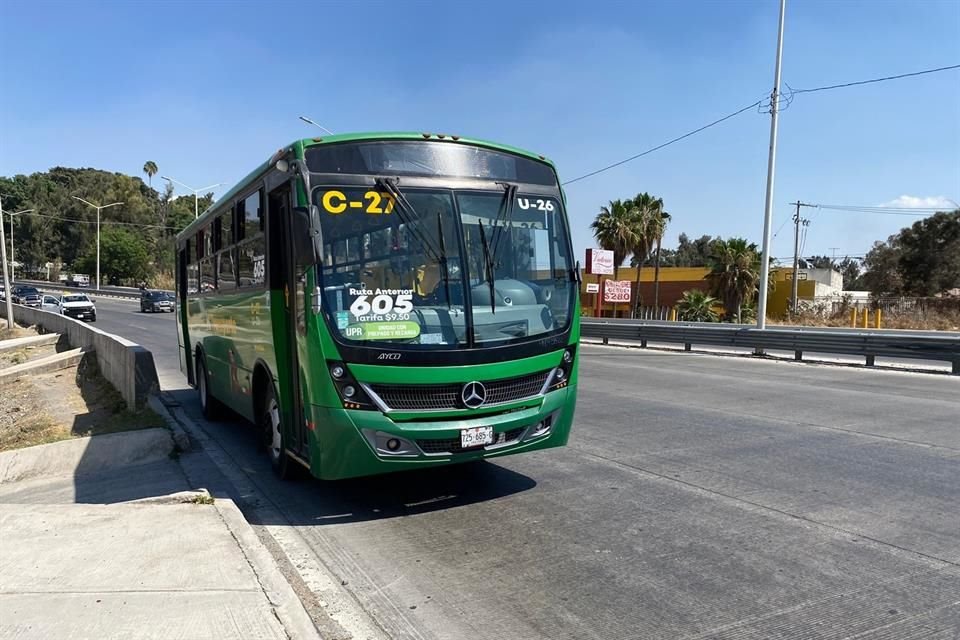 Un ciclista, de alrededor de 30 años, murió atropellado por un camión de la Ruta C27, al circular por Periférico Norte. Es la sexta víctima mortal del Transporte Público.