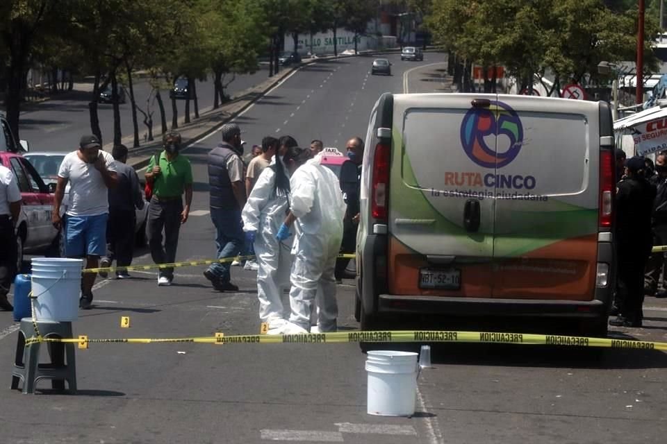 Un hombre fue asesinado por dos sujetos que acercaron a la ventanilla del conductor para dispararle en cuatro ocasiones; trabajaba en ONG.