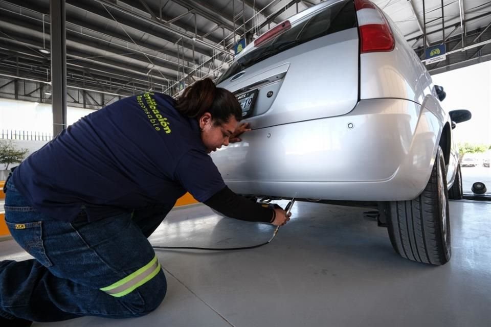 Actualmente los autos con terminación de placa 1, 2, 3 y 4 en Jalisco, deben contar con la verificación.