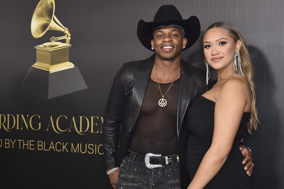 Jimmie Allen y su esposa, Alexis Gale, decidieron terminar su matrimonio después de tres años juntos; esperan un tercer hijo.