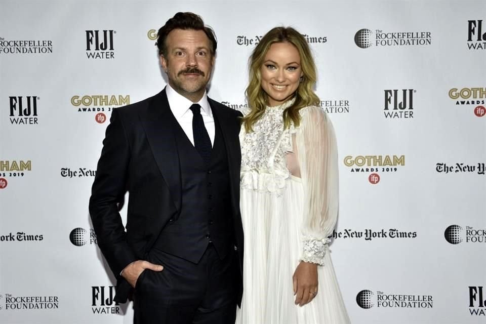 Aunque en abril Olivia Wilde acusó a Jason Sudeikis por no pagar la manutención de sus hijos, estuvieron  juntos en un partido de su hijo.