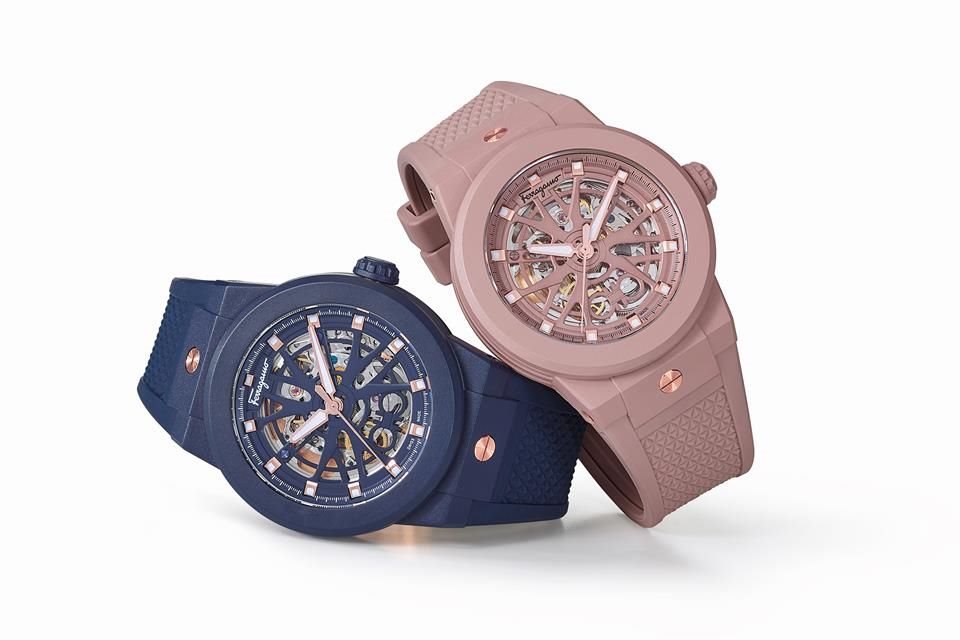 Ferragamo creó una pequeña colección de relojes diseñados en materiales con enfoque sostenible y de bajo impacto ambiental.