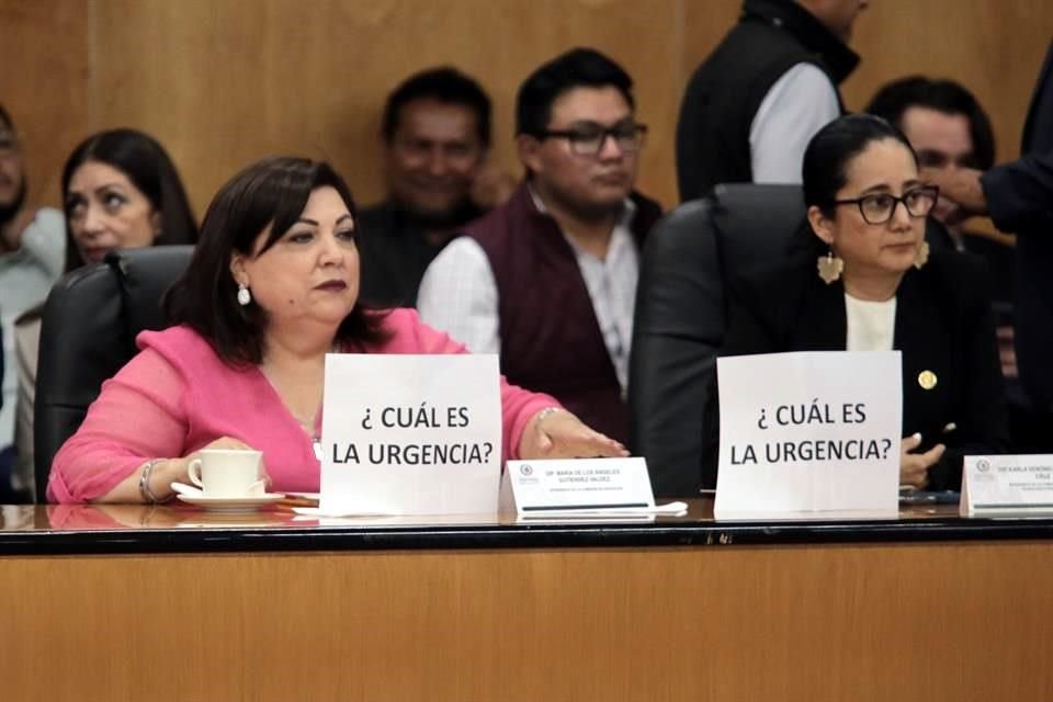 Antes de retirarse de comisiones, diputados de oposición criticaron la urgencia por aprobar la Ley de Ciencia.