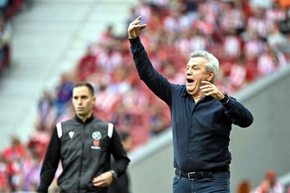 El mexicano Javier Aguirre no logró que su equipo mantuviera la ventaja y volverá a casa sin puntos.