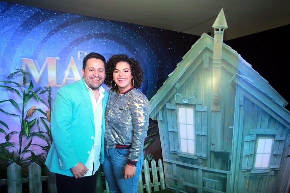 Lucero Mijares, quien es hija de los cantantes Lucero y Mijares, hará su debut en el teatro musical como Dorothy en 'El Mago'.