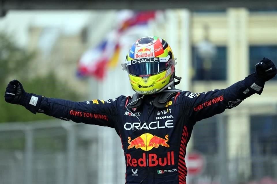 El piloto mexicano de Red Bull espera decidir finalmente su batalla con Hamilton en el debut de Las Vegas como escenario de la Fórmula Uno. 