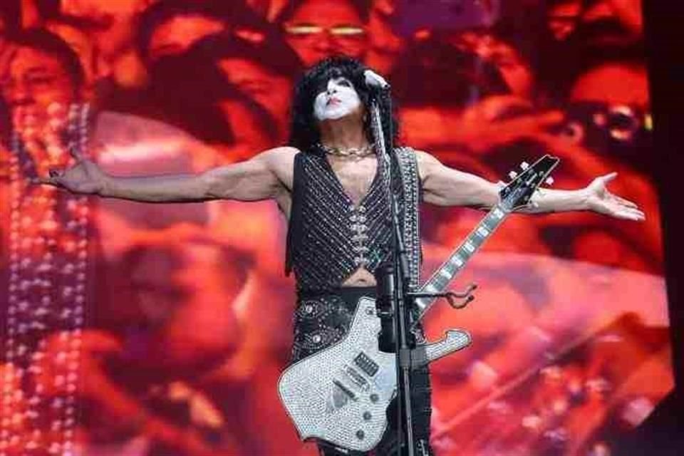 El vocalista de KISS, Paul Stanley, fue criticado por comentar que está en contra de que los niños cambien la reasignación de su sexo.