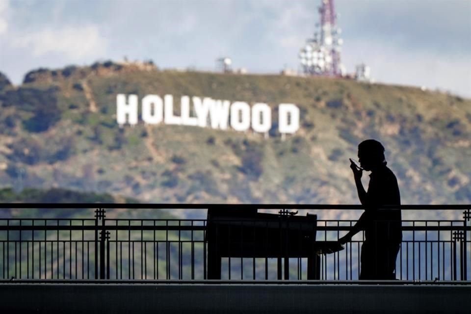 Polémicas como la de la nominación de la actriz Andrea Riseborough impulsaron a la Academia de Hollywood a modificar sus reglas.