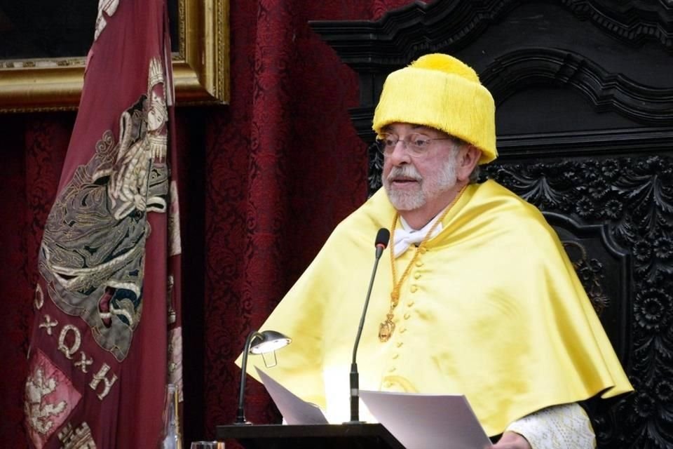 El Rector de la UNAM, Enrique Graue, fue investido con el doctorado honoris causa por la Universidad de Sevilla, en España.