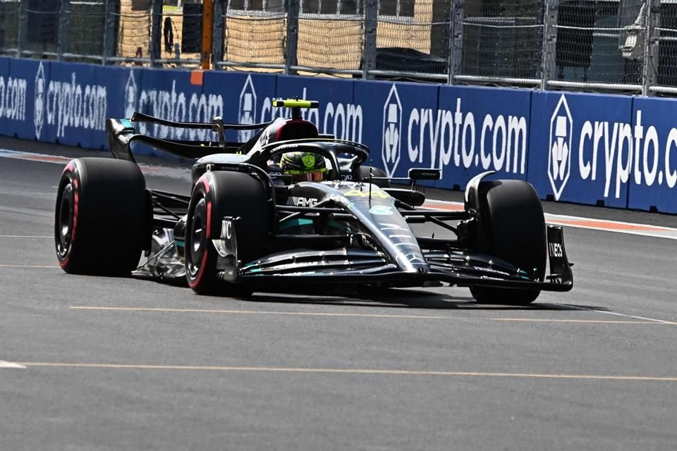 Lewis Hamilton quedó fuera en la Q2 y saldrá de muy atrás en Miami.