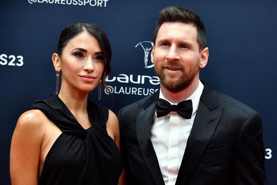 Lionel Messi acudió al evento en compañía de su esposa Antonela Roccuzzo.