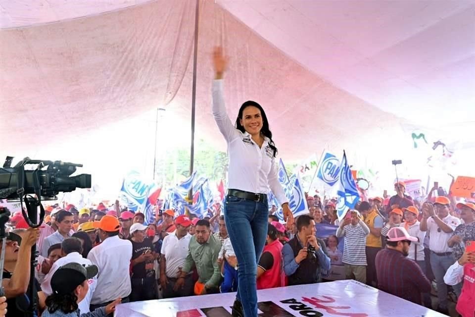 Alejandra Del Moral, candidata de la coalición 'Va por el Estado de México' presentó el plan 'Nenis Mexiquense'.