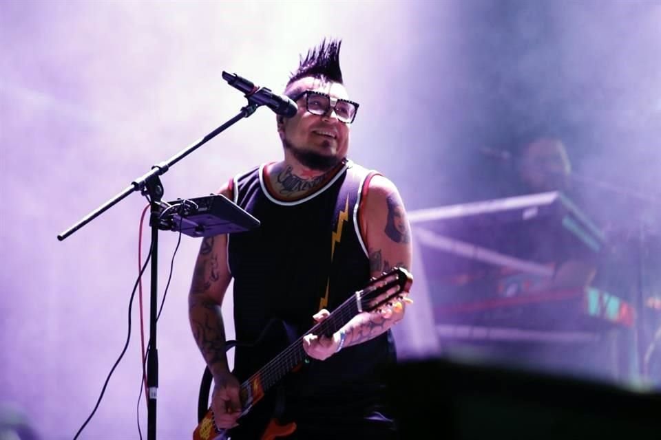 El Gran Silencio contagió de su ya famoso 'Chúntaro Style'.