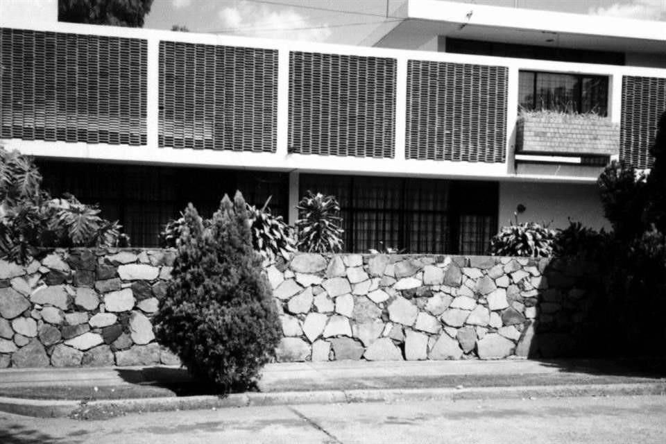 La Casa Ortiz Parra, diseñada por el arquitecto Enrique Nafarrate en 1958 y ejemplo de la arquitectura moderna, fue demolida a finales de abril en Guadalajara.