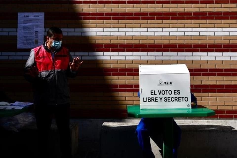 Los paquetes quedarán bajo resguardo de las juntas distritales del INE, hasta el 4 de junio.