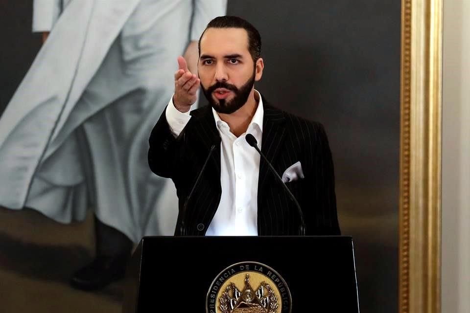 Nayib Bukele, Presidente de El Salvador, lleva más de cinco meses intentando vender un bono respaldado por bitcoin.  