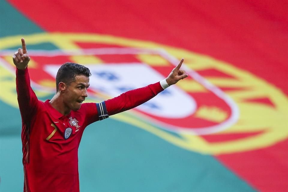 El delantero portugués está a cinco goles de ser el máximo anotador de selecciones.