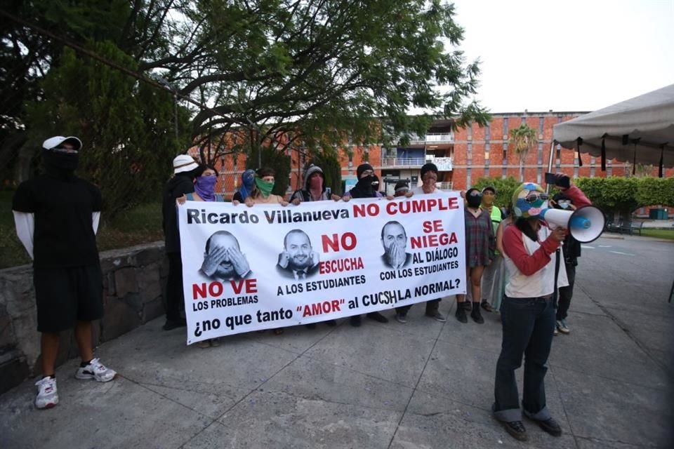 La UdeG aseguró que había llegado a acuerdos con estudiantes del CUCSH que están en paro, sin embargo, los alumnos desmienten algún arreglo.