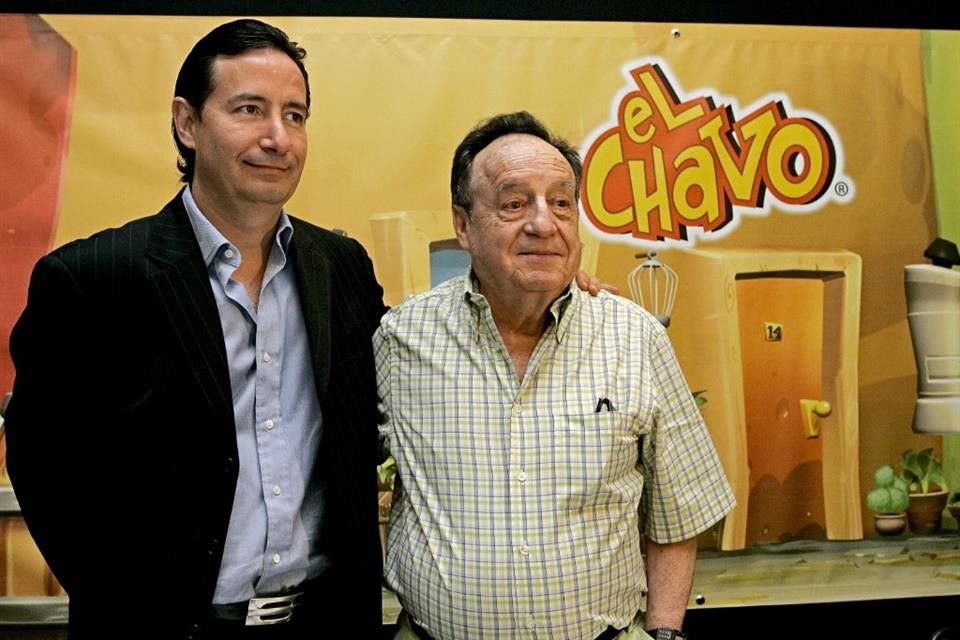 Roberto Gómez Fernández dijo que 'Sin Querer Queriendo' mostrará todos los rasgos de su padre, Chespirito. 