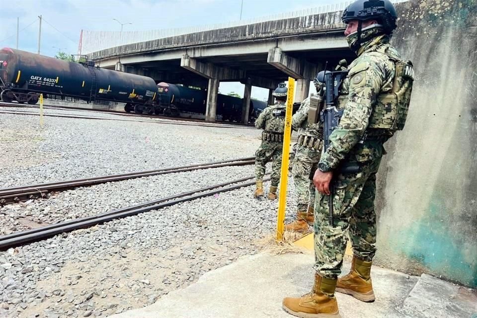 El viernes, la Semar tomó las instalaciones de Ferrosur.