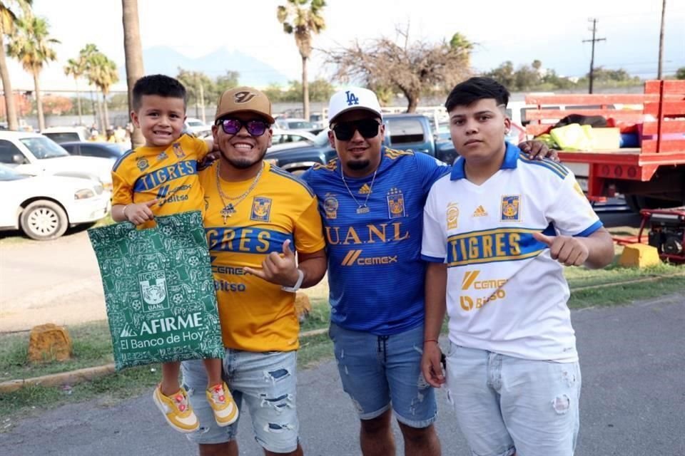 Observa las postales de la Final de ida entre Tigres y Chivas desde el Universitario.