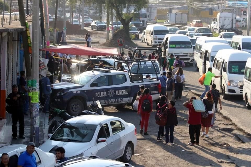 Un joven que trabajaba para las rutas de transporte de la zona fue asesinado a tiros en la carretera Texcoco-Lechería.