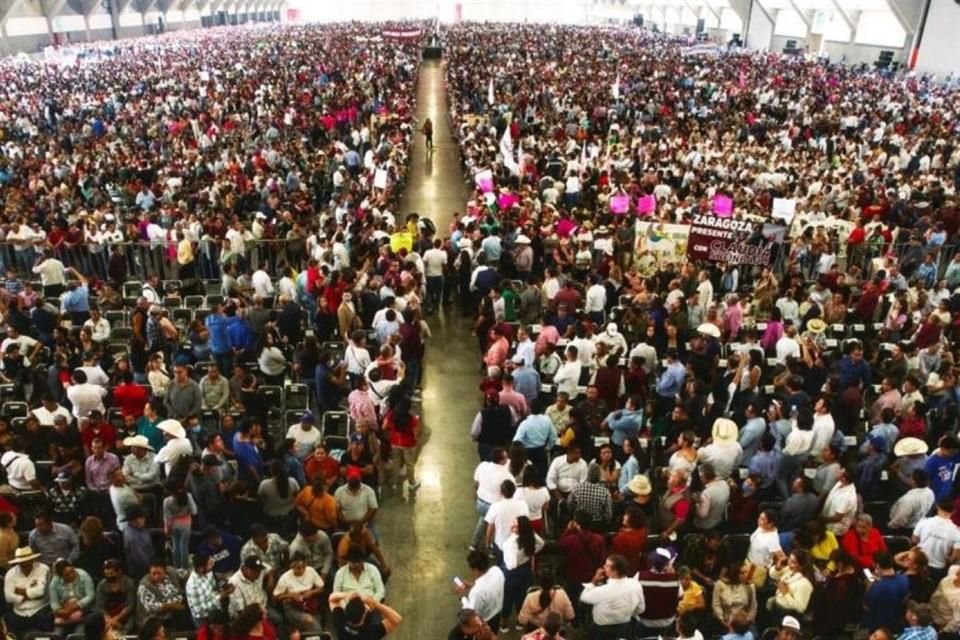 La Jefa de Gobierno aseguró que al evento en Puebla asistieron más de 40 mil personas.