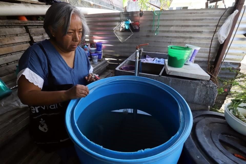 Casi el 83% de los hogares en Mxico resiente la escasez de agua, de acuerdo con la Encuesta Nacional de Salud y Nutricin 2022.