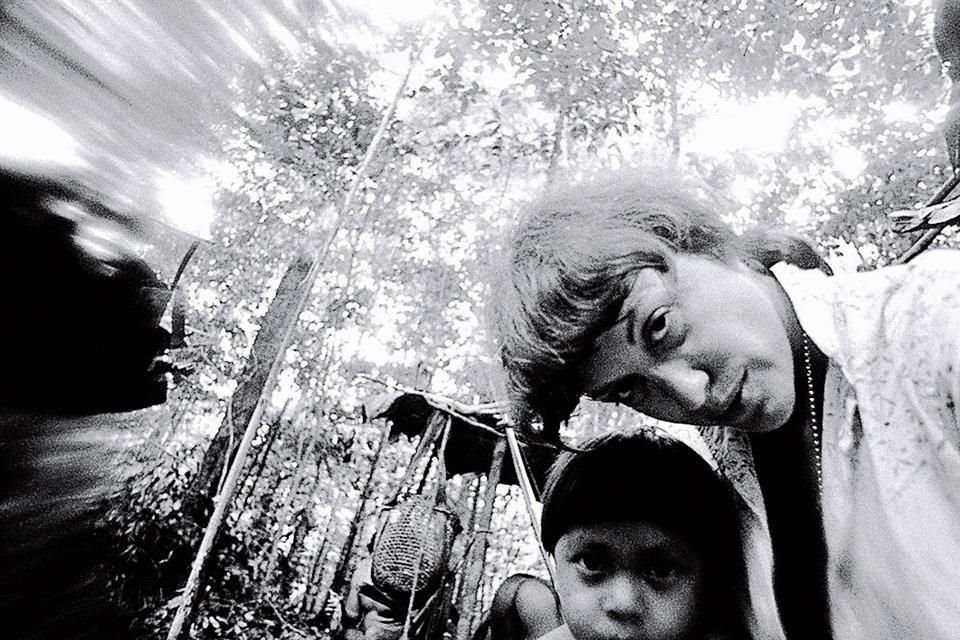 Andujar nació en Suiza en 1931; en 1954 se afincó en Brasil, país del que adquiriría la nacionalidad. Actualmente tiene 91 años.