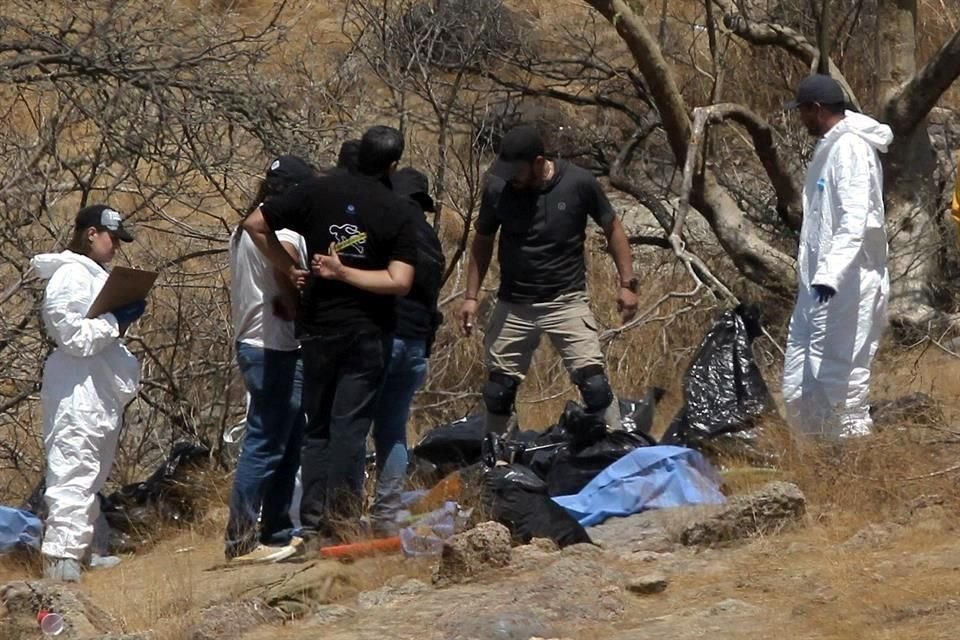 Los restos de los jóvenes fueron hallados en un barranco de la Colonia Mirador Escondido, en Zapopan.