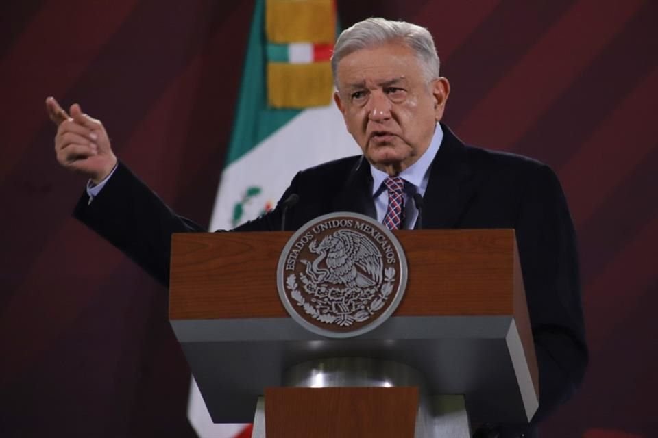 Andrés Manuel López Obrador durante su conferencia matutina de hoy donde reveló el censo sobre desaparecidos en el que trabaja el Gobierno de México.