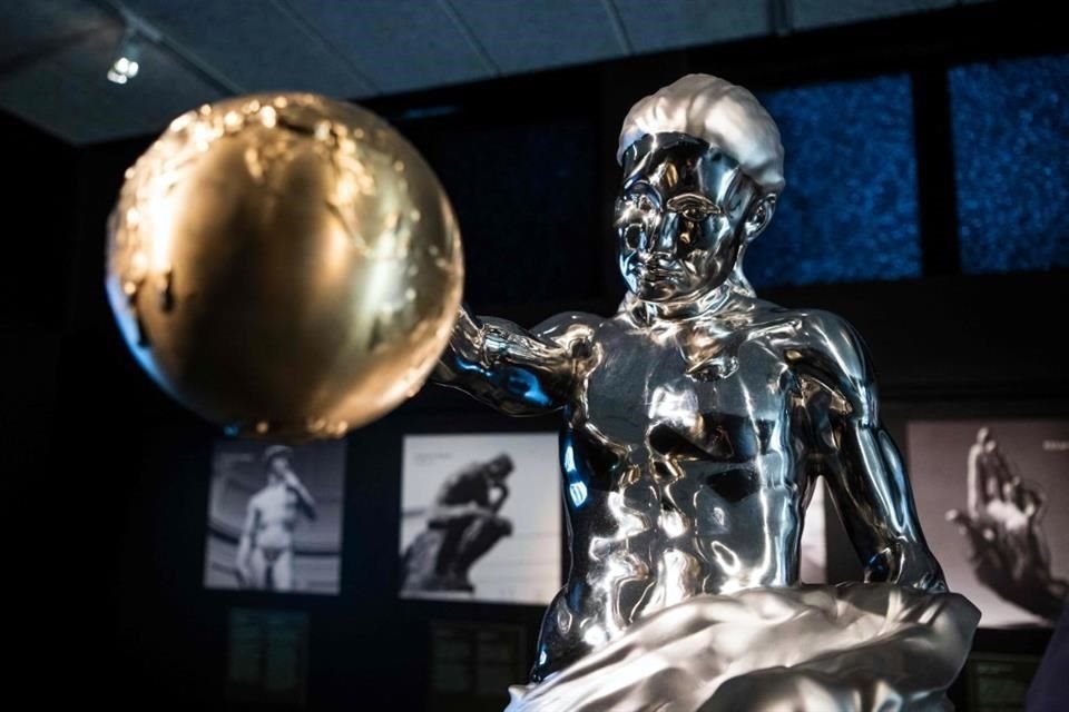 La 'escultura imposible' se basó en el trabajo de Miguel Ángel, Auguste Rodin, Käthe Kollwitz, Kotaro Takamura y Augusta Savage.