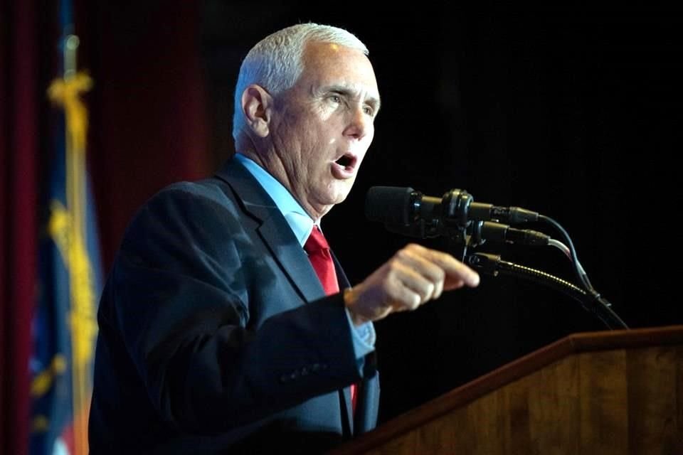 El ex Vicepresidente Mike Pence afirmó que las acusaciones contra Donald Trump por los documentos clasificados son graves y no puede defender a su antiguo jefe.