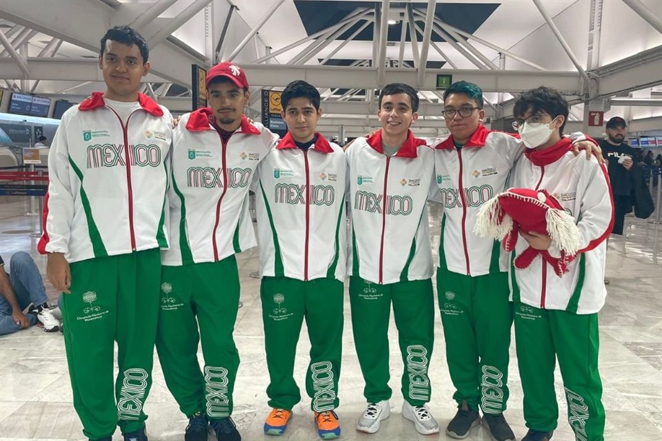 Por falta de apoyo del Conahcyt, 'niños matemáticos' buscan fondos para viajar a Olimpiada Internacional; instituciones chinas han ayudado.