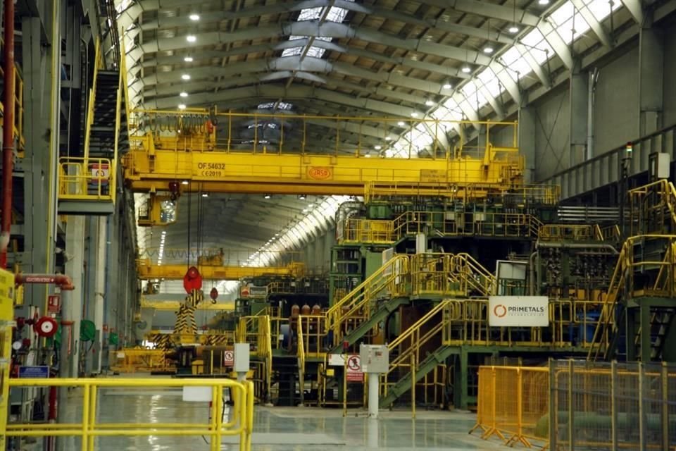 El litigio se originó tras la compra en 2011 por parte de Ternium de lo que entonces equivalía a una participación del 27.7 por ciento en acciones de Usiminas. 