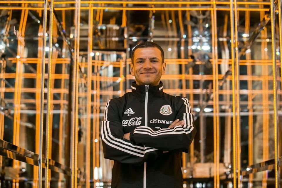 El director técnico interino de la Selección Mexicana, Jaime 'Jimmy' Lozano, viajó de Guadalajara a Houston para asumir el mando del Tri, tras el cese de Diego Cocca.