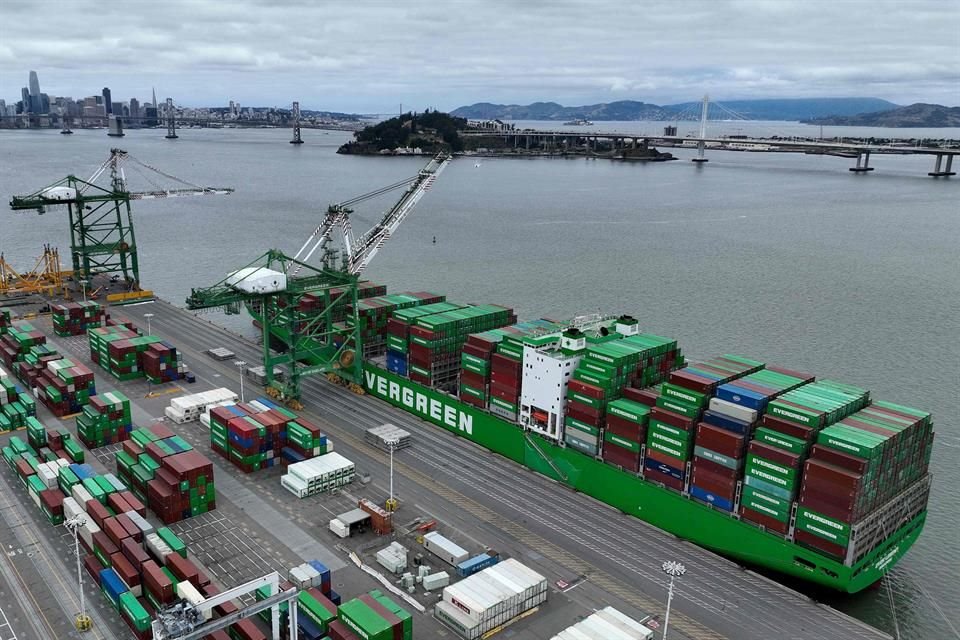 La ventana de oportunidad que significaba el nearshoring para México no se pudo aprovechar y pasó de largo, comentó la consultora GMEC.