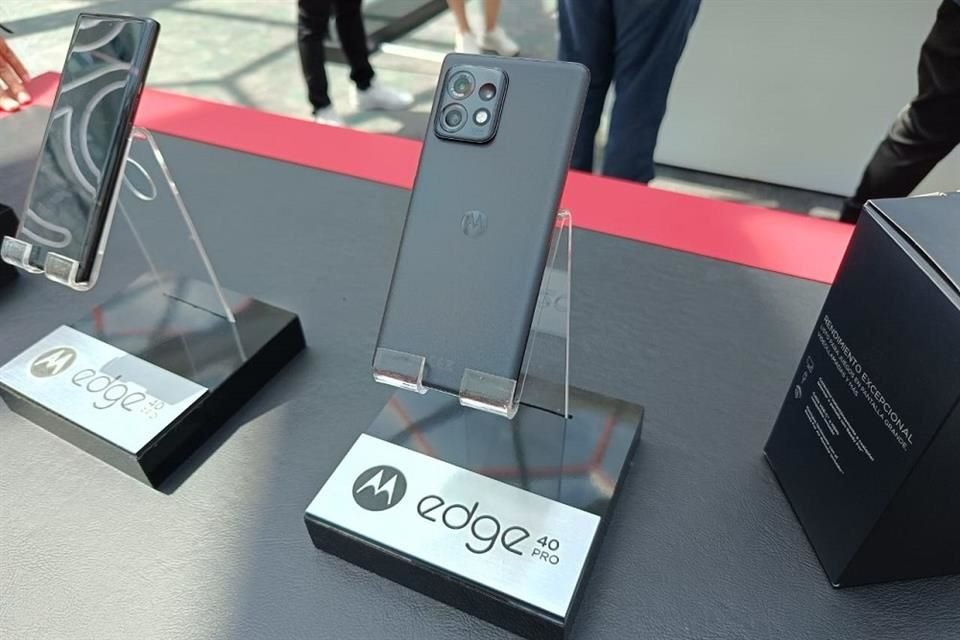 Motorola Edge 40 Pro presenta el chip Snapdragon 8 Gen 2, la CPU más poderosa en telefonía.