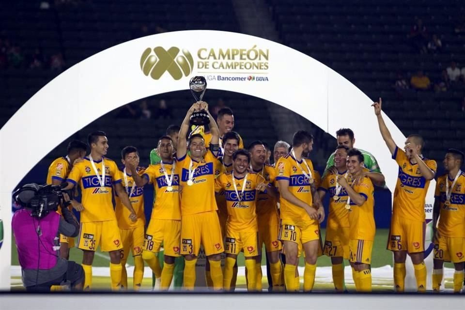 Los Tigres Campeones del 2016-2017.