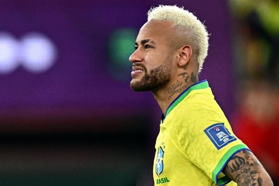 Neymar tendrá que pagar la multa.