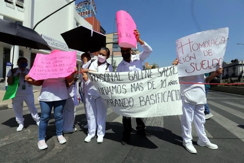 La semana pasada, personal de salud realizó protestas en diferentes puntos de la Capital.