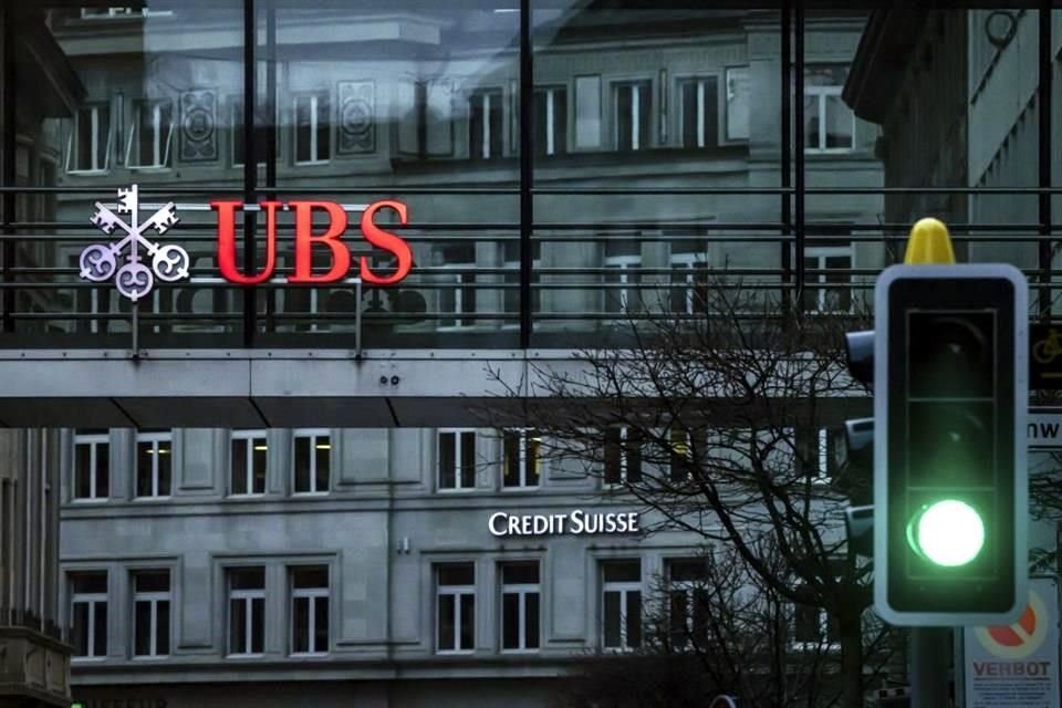 UBS desarrolló su propio 'copiloto' de fusiones y adquisiciones para generar ideas de compra e identificar compradores potenciales en situaciones de venta.