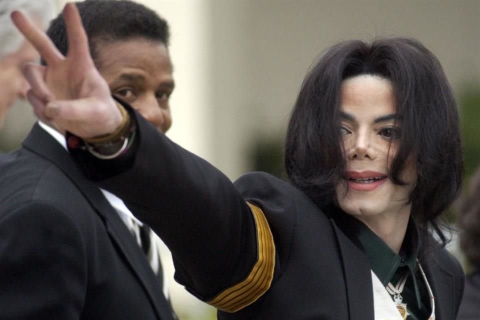 El coregrafo Wade Robson llevar a tribunales el presunto abuso sexual que cometi Michael Jackson en su contra, caso que haban desestimado en 2013.