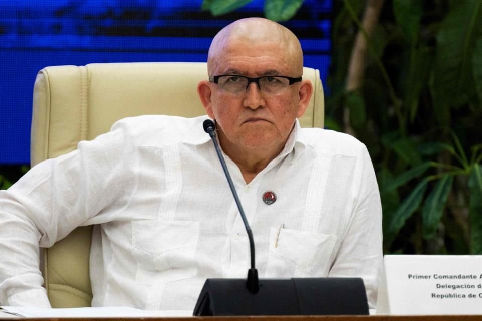 El Comandante Antonio Garcia durante el cierre de la Tercera Ronda de negociaciones de Paz entre el Gobierno de Colombia y el ELN, el 9 de junio.