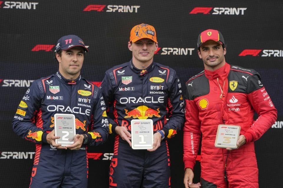 Red Bull se llevó la mayoría de puntos en la Sprint Race.