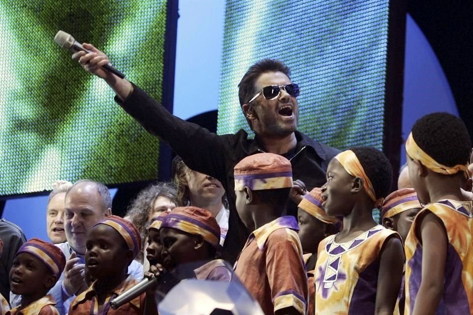 Después de mucho batallar, familia de George Michael podrá erigir una estatua en honor al cantante en su barrio de Oxfordshire.