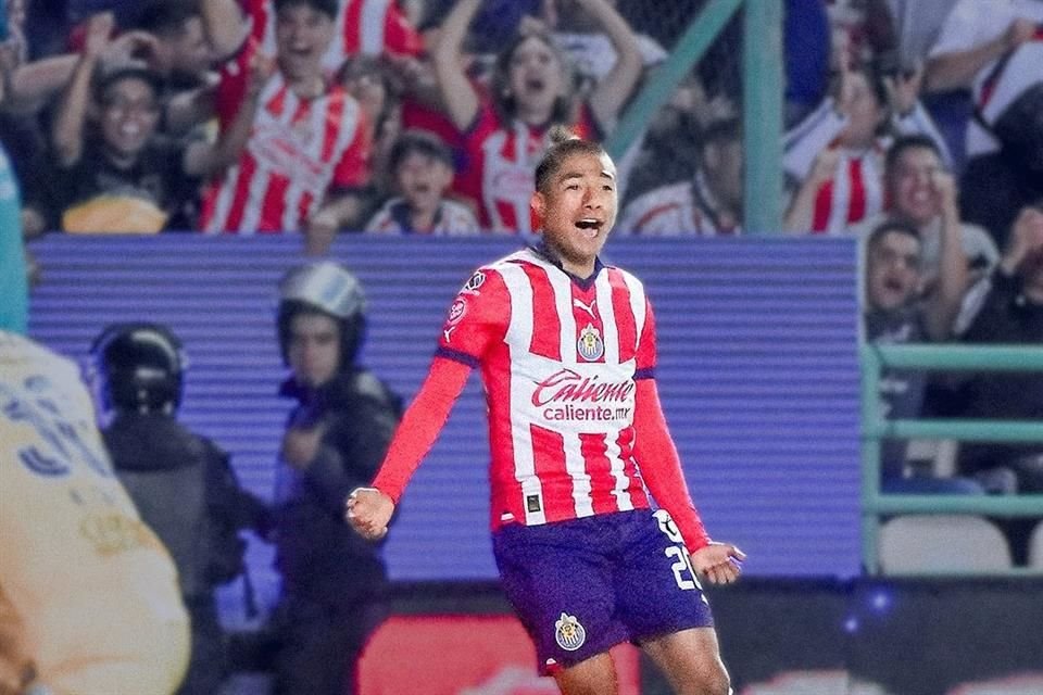 Yael Padilla, de 17 años, y originario de Tonalá es considerado una de las joyas de las Fuerzas Básicas de Chivas y ayer debutó con gol.