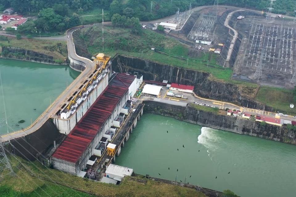 La generación de energía eléctrica en las hidroeléctricas del País ha disminuido 36 por ciento ante las fuertes olas de calor, la sequía y una menor disponibilidad de agua en las presas.